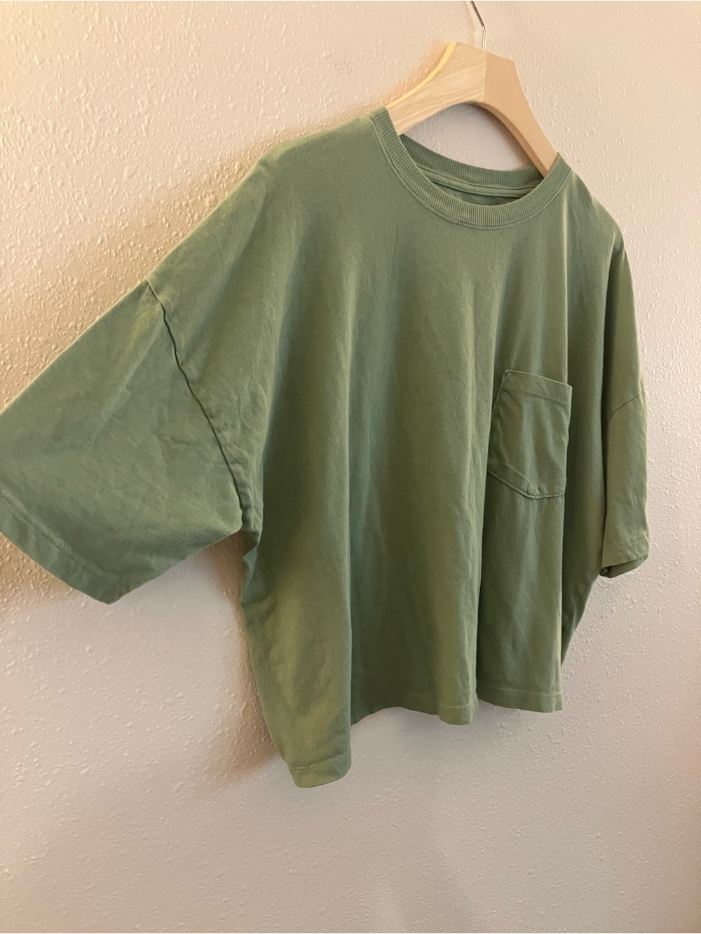 SO Women’s boxy Shortsleeve crewneck crop T-shirt oversized large green - Picture 4 of 11